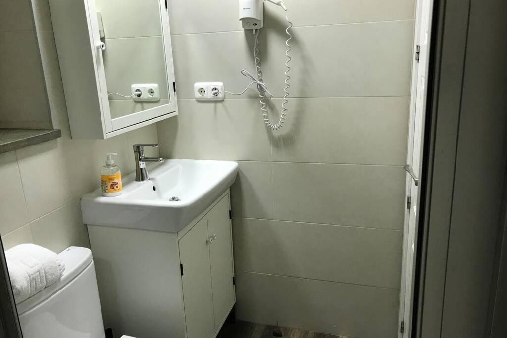 Bonito Apartamento Junto A Paseo De La Bomba Apartman Granada Kültér fotó