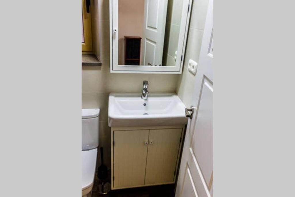 Bonito Apartamento Junto A Paseo De La Bomba Apartman Granada Kültér fotó