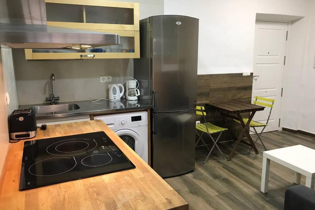Bonito Apartamento Junto A Paseo De La Bomba Apartman Granada Kültér fotó